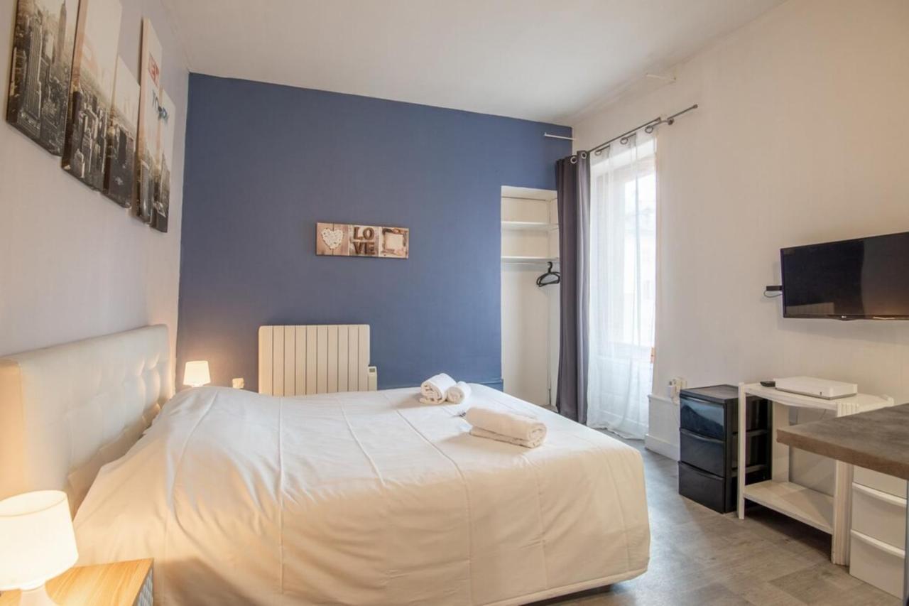 Apartamento Studio For 2 Located In The City Center Annecy Exterior foto