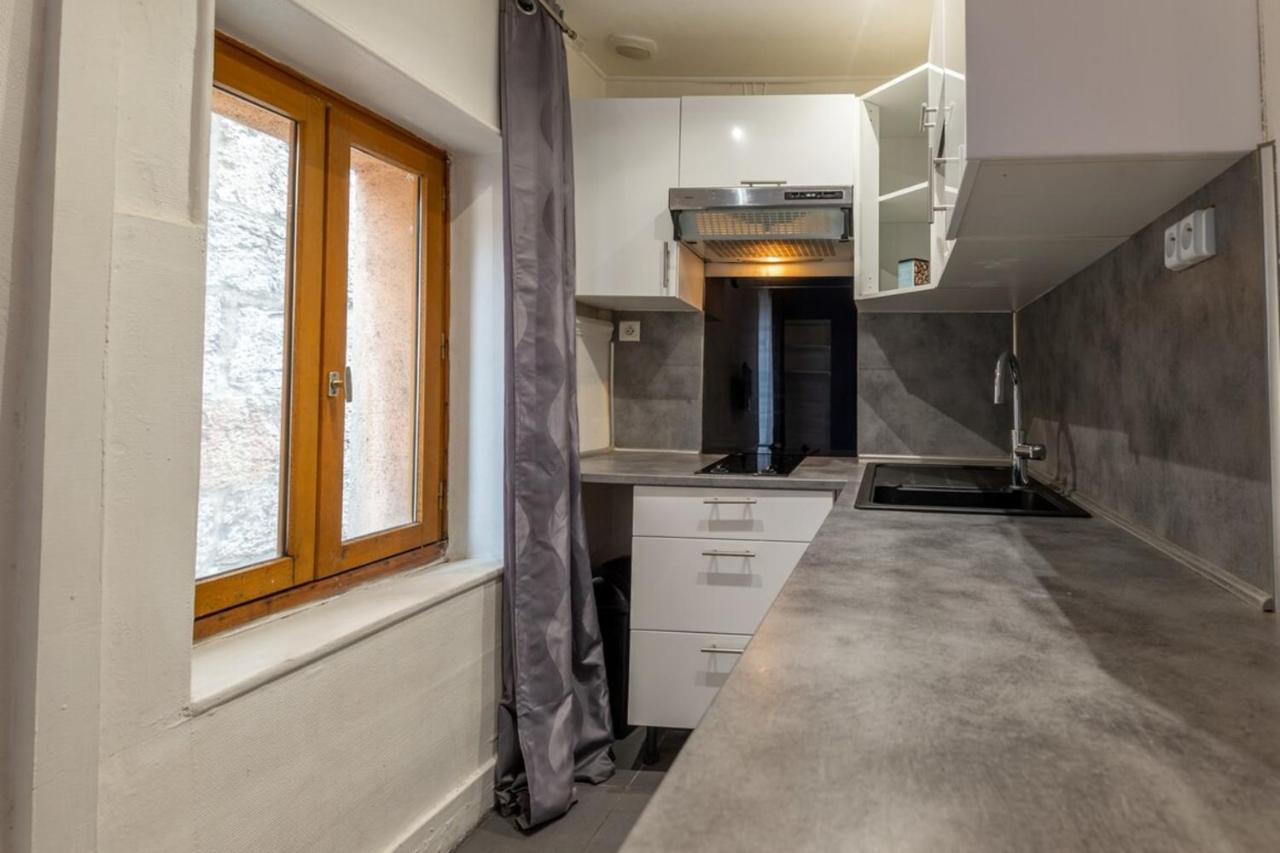 Apartamento Studio For 2 Located In The City Center Annecy Exterior foto